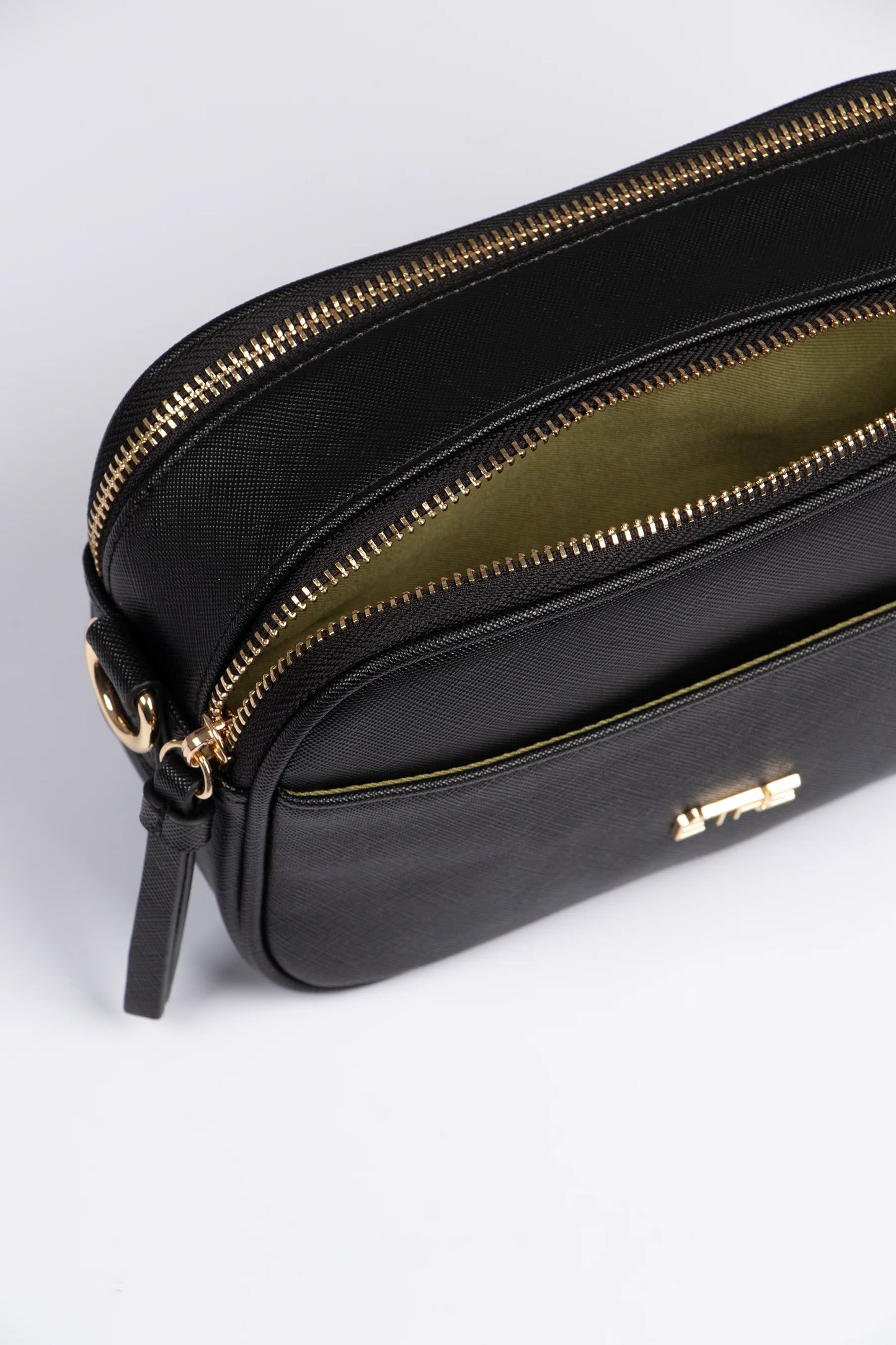 Crossbody camera bag- Vegan