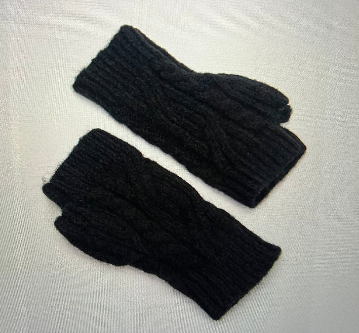 Cable Knit wrist warmers