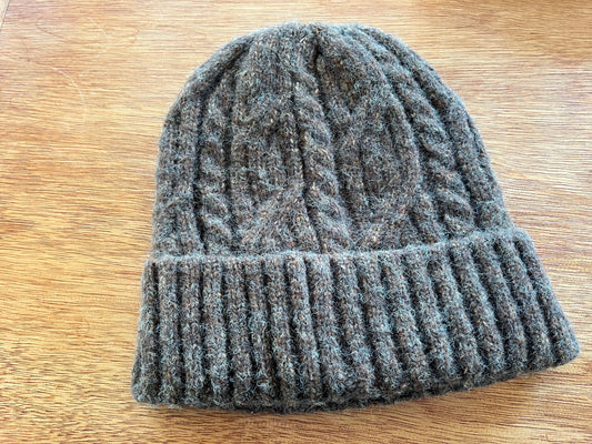 Beanie -Cable Knit